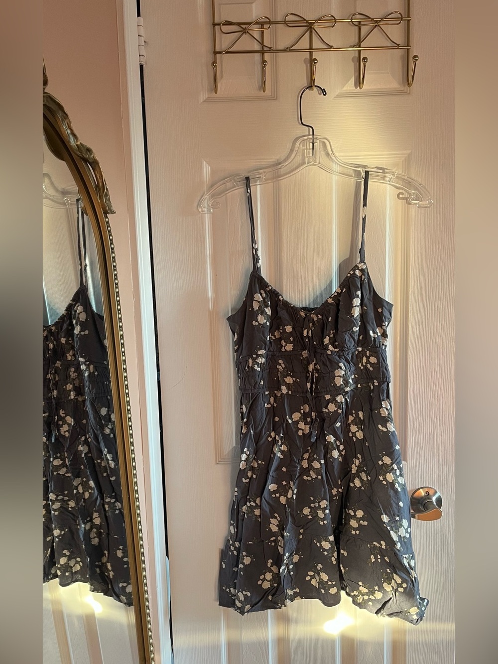 Hollister Gray Floral Spaghetti-Strap Midi Dress